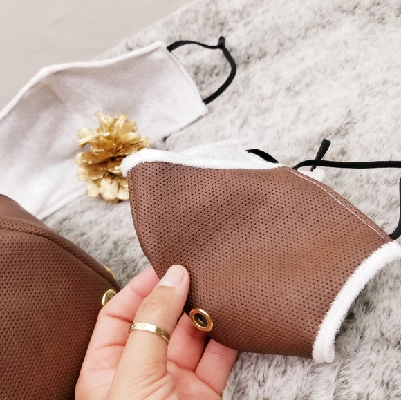 . - Picture 11 of 11